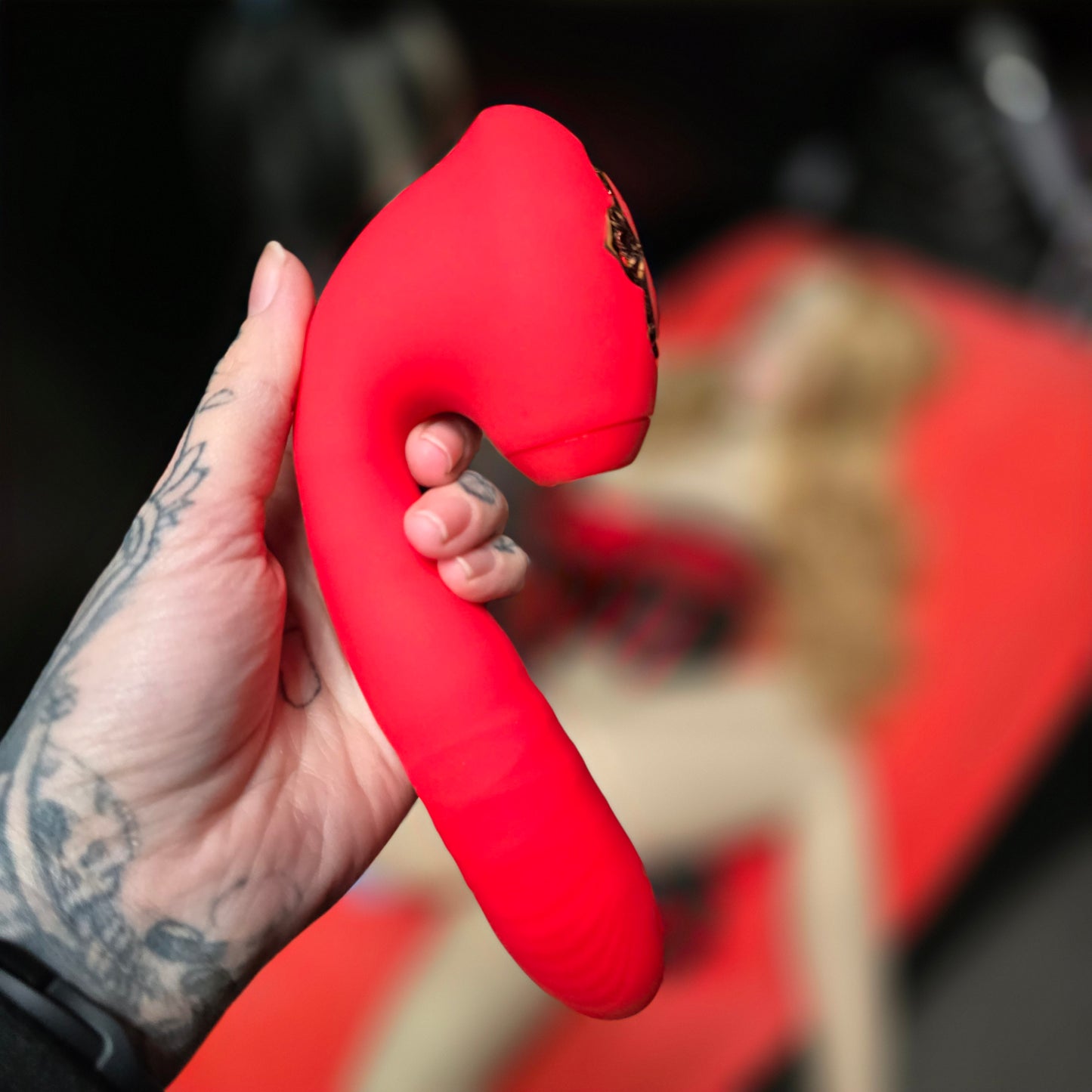 Alita suction & thrust Vibrator